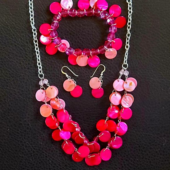 Mother of Pearl Abalone Shell Dark and Light Pink Necklace Bracelet Earrings Set - Picture 2 of 9